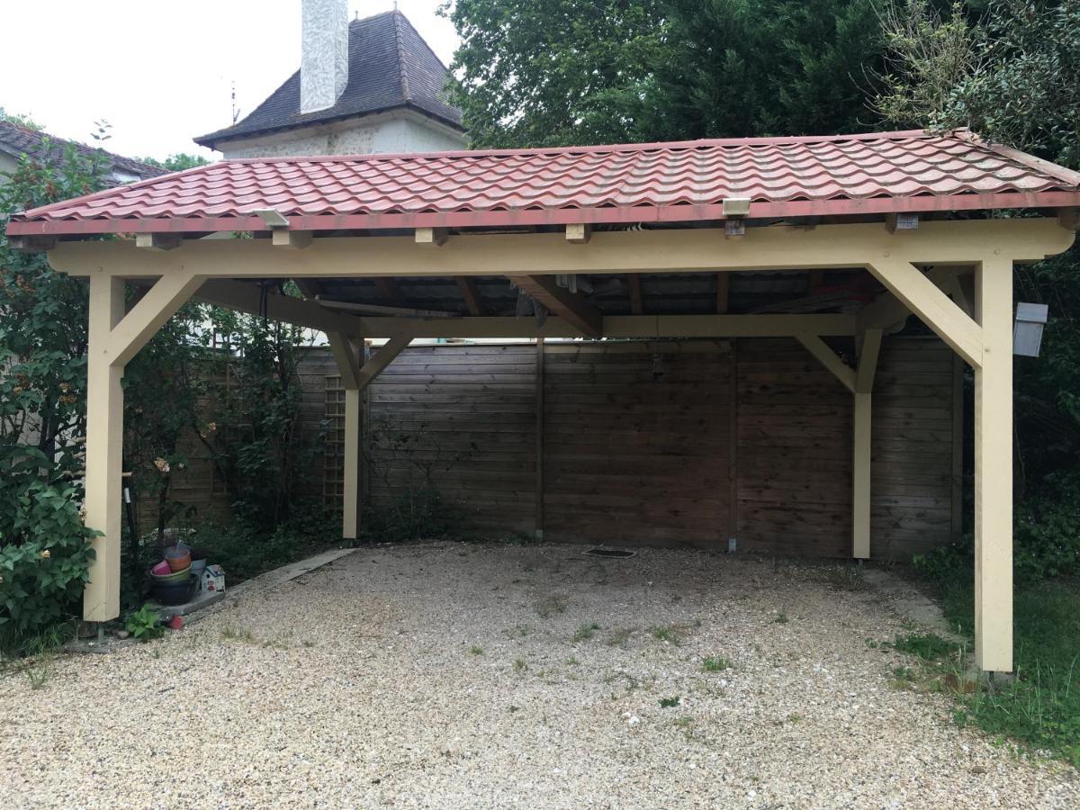 Maison Perigord Vert Piscine Et Spa La Roche-Chalais Eksteriør bilde